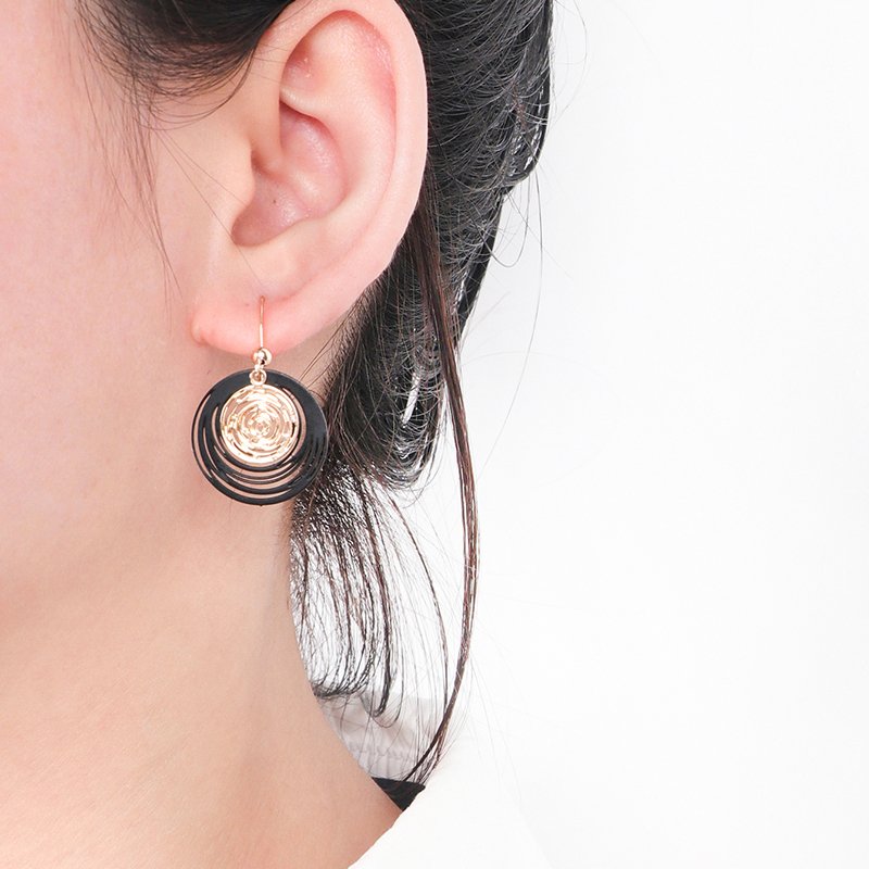 Bold and Elegant Black and Gold Swirl Drop Earrings for a Statement Look
