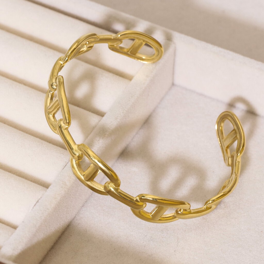 Trendy 18K Gold Plated Stainless Steel Bangle Bracelet